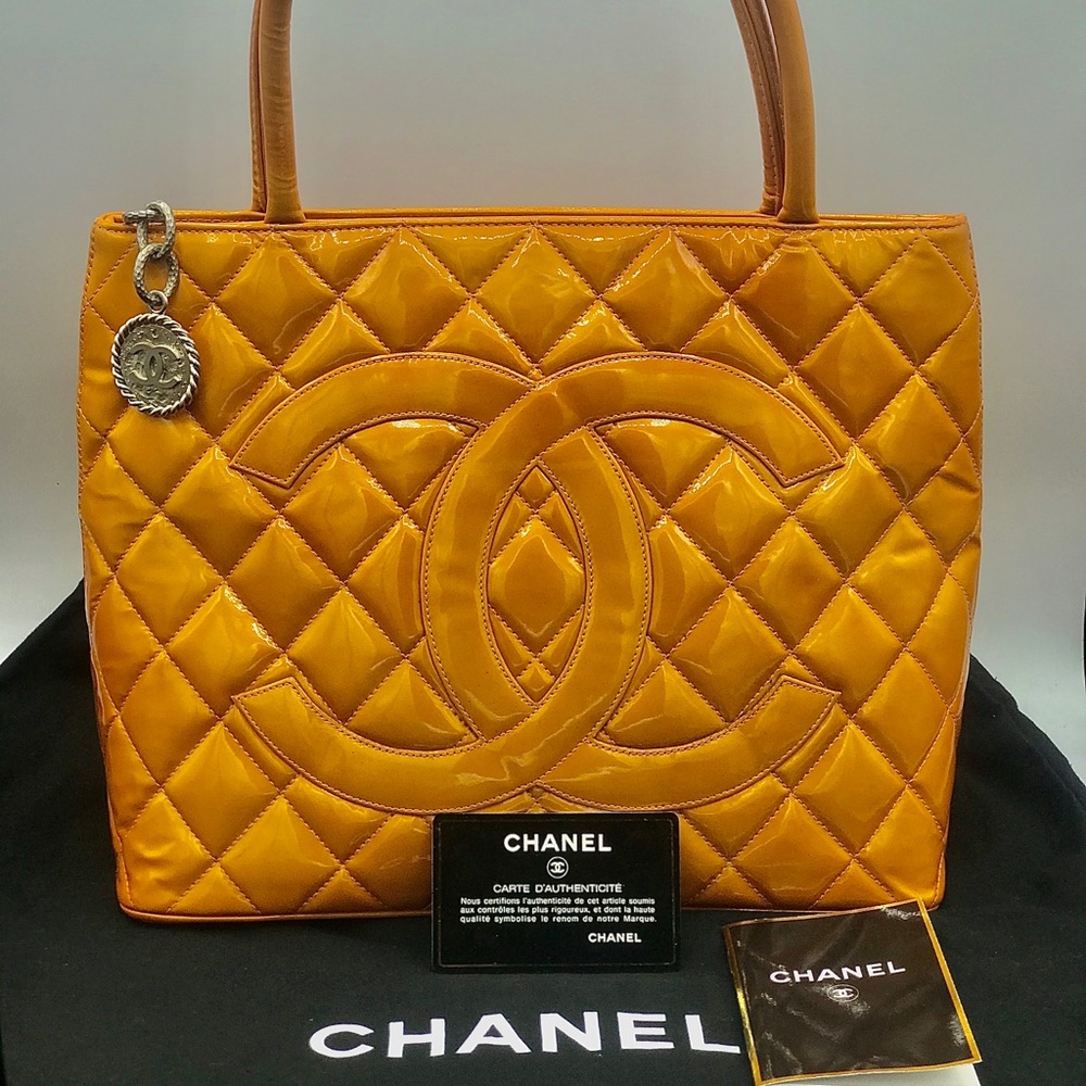 Chanel Medallion Reprint Quilted Logo Enamel Bag